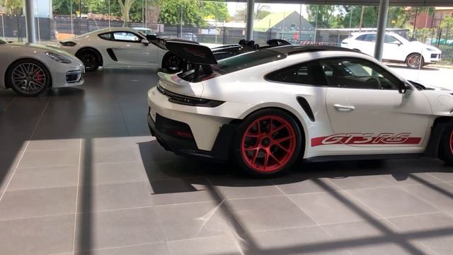 Porsche 911 GT3 RS 2023 Review (MOST BEAUTIFUL CAR EVER??) #porsche #porsche911gt3rs