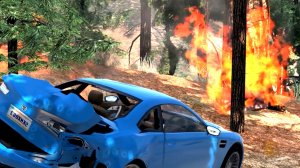 Аварии разного транспорта машины экстренная посадка самолета и авария поезда.