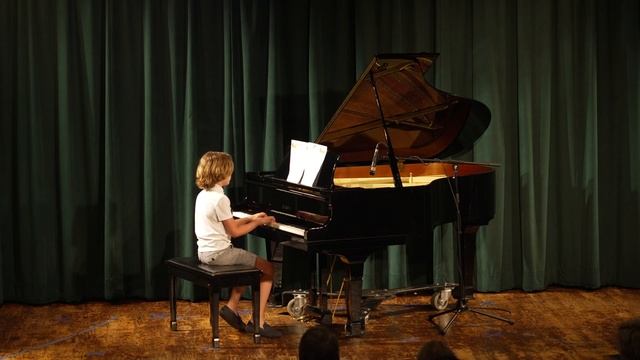 6a Ethan Sugden Little Suite in Baroque Style смотреть онлайн