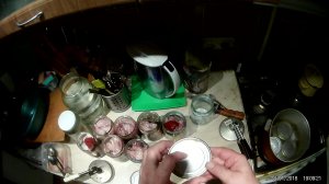 Автоклав, проблема с крышками, вода в банках,что делать.