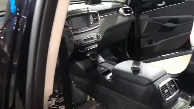 KIA Sorento Prime неполная шумоизоляция (частичная), а именно обесшумили пол в салоне и багажник смотреть онлайн