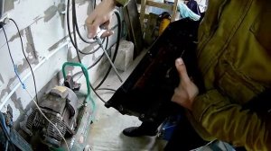 ремонт лопнувшей клапанной крышки