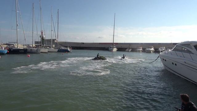 Старт FlyBoard запутался в канатах