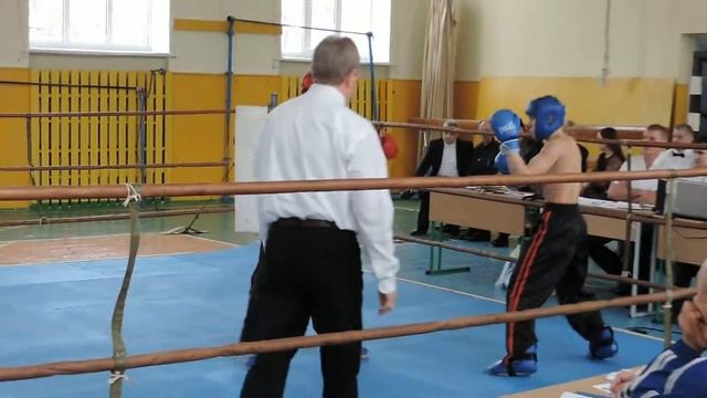 1-й Бой Юрчука Д.О. с Мастером Спорта.