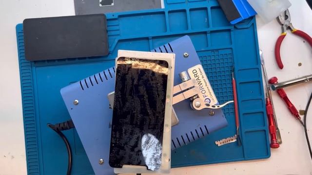 iPhone 11 Pro Max замена стекла дисплея смотреть онлайн