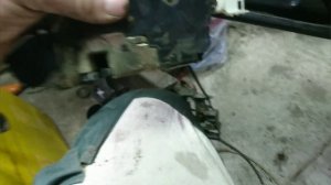 Ремонт водительского замка Пежо 407.