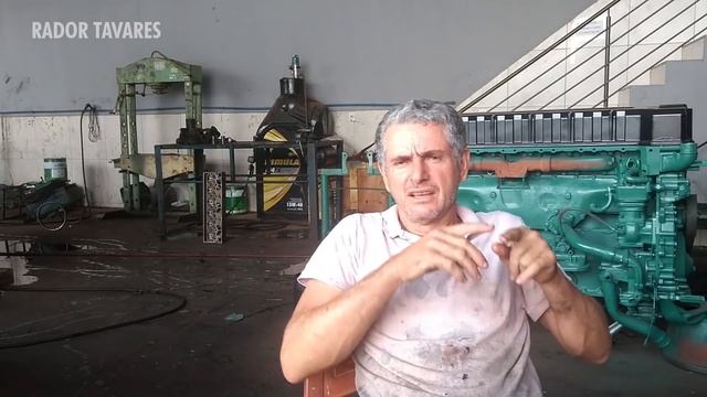 A DESVANTAGEM do Atego 2426 em relação ao VW 24-250 смотреть онлайн