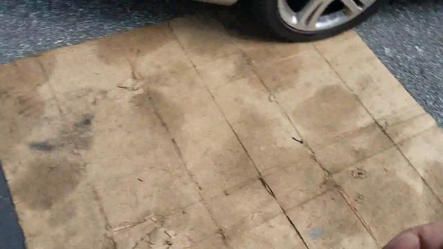 Mercedes Benz / W211 E320 E500 Airmatic Rear Shocks Repair