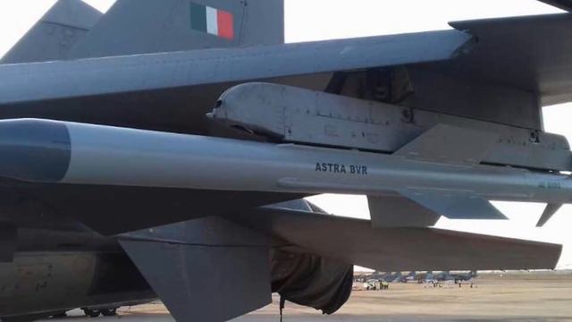 INDIA SUCCESSFULLY TESTS ASTRA BEYOND VISUAL RANGE MISSILE !! смотреть онлайн