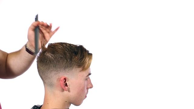 Undercut Haircut Tutorial - Disconnected Undercut - Undercut with Fade Tutorial - TheSalonGuy смотреть онлайн