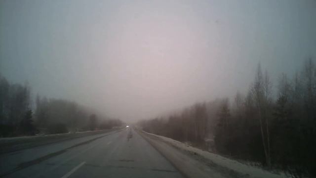 Тестовая запись видео участка автодороги мини видеорегистратором SQ8 Mini DV камера 1080P Full HD. смотреть онлайн