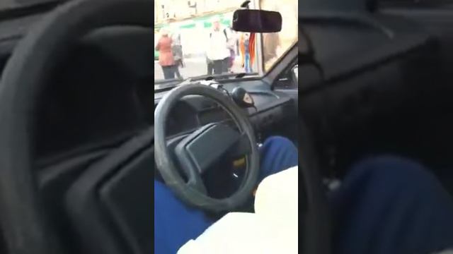 Полицейский на службе смотреть онлайн