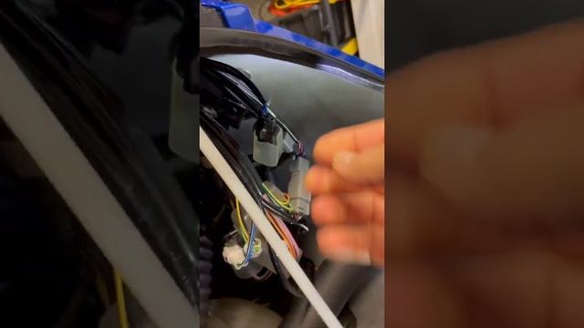Disconnect low fuel alarm on Yamaha waverunner FX SVHO in under a minute смотреть онлайн