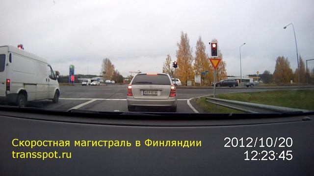 Финляндия. Съезд с транспортной развязки смотреть онлайн