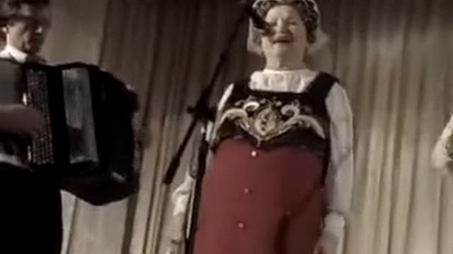 Народный ансамбль песни и пляски "Коробейники" г. Севастополь часть. 6 смотреть онлайн