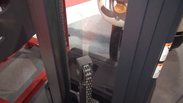 Crown ES 4000-1.2 Pedestrian Stacker смотреть онлайн