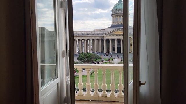 Гостиница KEMPF Nevsky люкс с балконом и видом на собор сентябрь 2023 смотреть онлайн