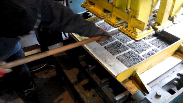 ПРОЦЕСС ПРОИЗВОДСТВА БРУСЧАТКИ/THE PROCESS OF MANUFACTURE OF BONELESS