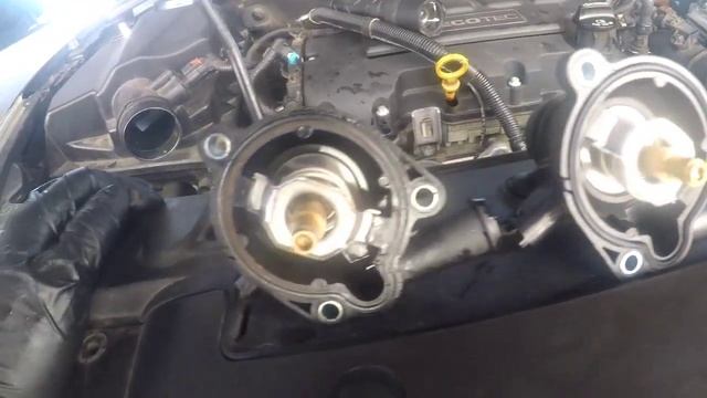 AC OFF DUE TO HIGH ENG. TEMP. 2015 Cruze 1.4L *Thermostat replacement* смотреть онлайн