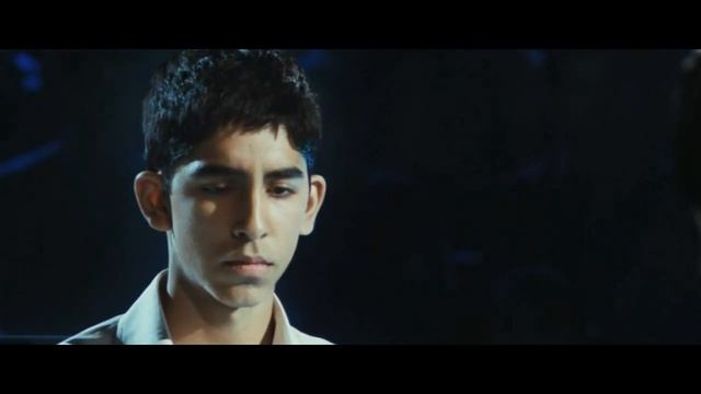 Миллионер из трущоб (2008) смотреть онлайн