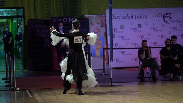 Armand Fazullin & Klaudia Iwańska - Tango - MP FTS w 10 tańcach - Sierpc 2021 смотреть онлайн