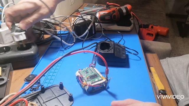 Ремонт аккумулятора шуруповёрта после двух лет эксплуатации. смотреть онлайн