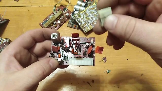 ДОРОГИЕ РАДИОДЕТАЛИ! Сходил за гаражи;) смотреть онлайн