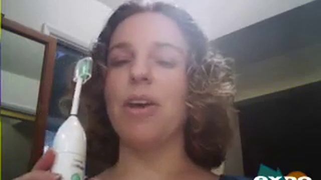 Philips Sonicare Essence Rechargeable Sonic Toothbrush смотреть онлайн