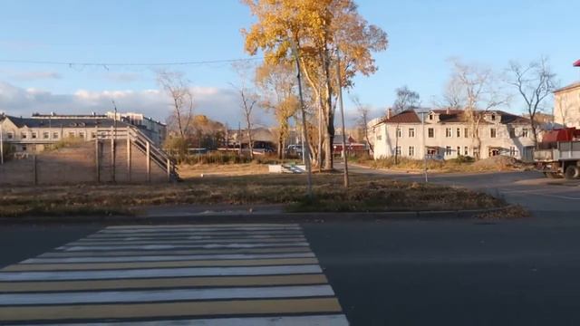 Прогулка по Николаевску-на-Амуре | Судастроительный завод, ЦДТ, Администрация, кинотеатр 13.10.2020 смотреть онлайн