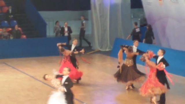 Лебедев Павел и Чабанко Ксения "Венский вальс" смотреть онлайн