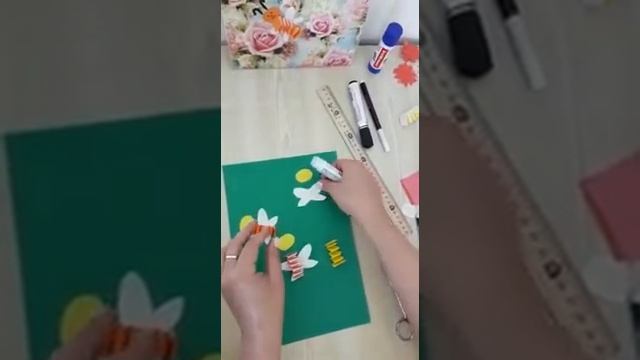 Аппликация "Пчелки на цветочной полянке" смотреть онлайн