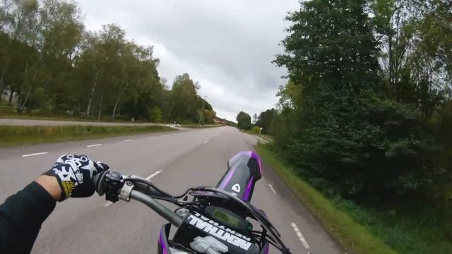 Motard KTM 125 EXC смотреть онлайн