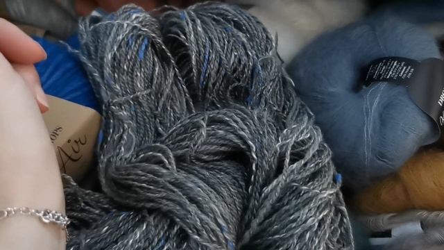 Vlog_2. Вяжу носочки, крашу Пряжу, стираю шерсть альпаки. смотреть онлайн