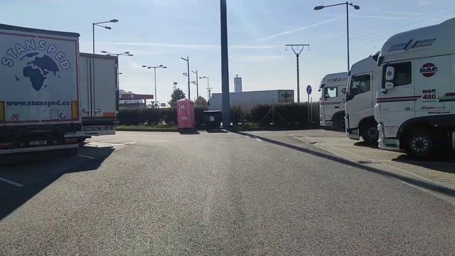 Точка интереса, паркинг Kaufland logistics, Olomouc, Чехия смотреть онлайн
