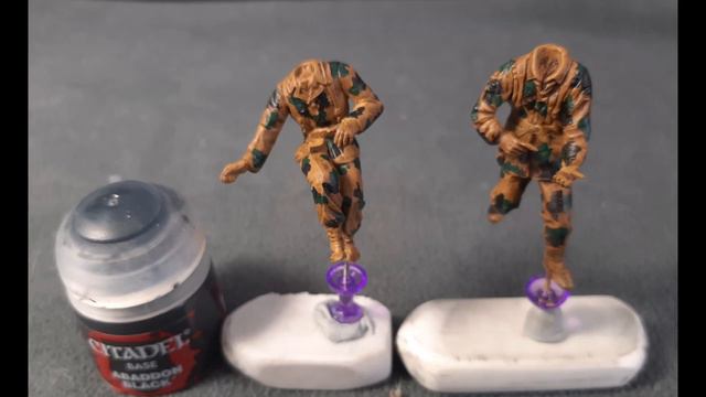 German SS Pea Dot Camouflage Using Citadel Paints