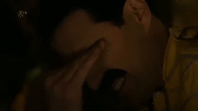 The Freddie Mercury Story Who Wants to Live Forever Subtitulos en Español смотреть онлайн