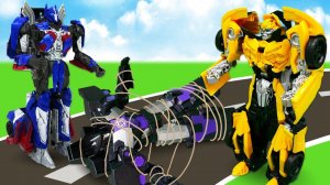 Видео игры битвы - Бамблби и Оптимус против Мегатрона! - Роботы Трансформеры в сборнике видео