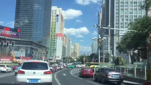 Центр города Урумчи. Китай 2017 лето смотреть онлайн