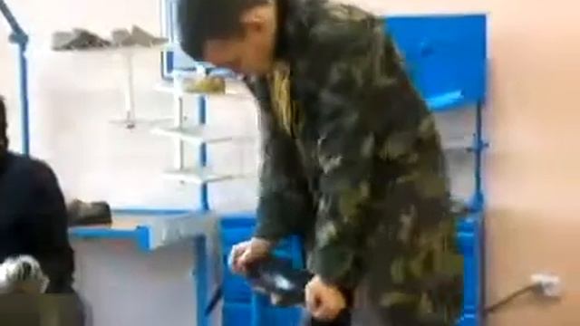 Амельянович неможет снять обувь с калодки смотреть онлайн