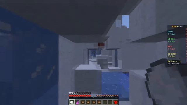 snow fight/Снежки (mini-game) смотреть онлайн