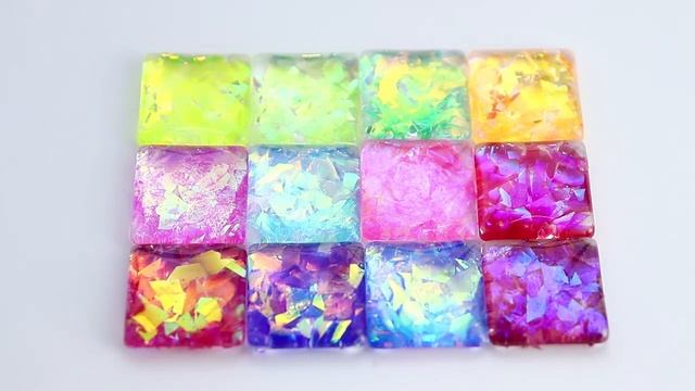 Блестящие блестки для ногтей