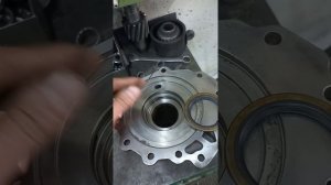 замена сальника первичного вала КПП ZF