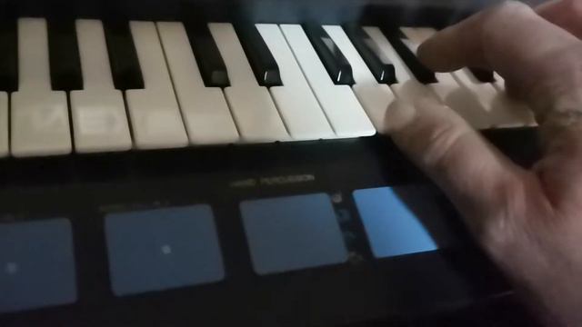 a classical with roland jd-xi, mt-32 and yamaha pss 680 as midi keyboard смотреть онлайн