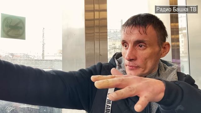 РадиоБашка YБИЙCTB0 у Самыкина / ЖECT0K0CТb в отделениях / Бомж ТВ смотреть онлайн