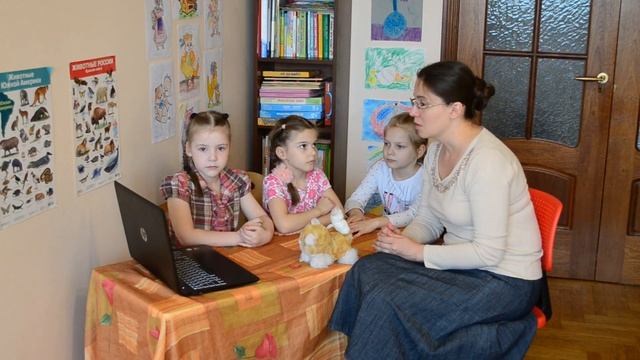 Фрагмент беседы с детьми по мотивам С.Маршак "Кошкин дом" смотреть онлайн