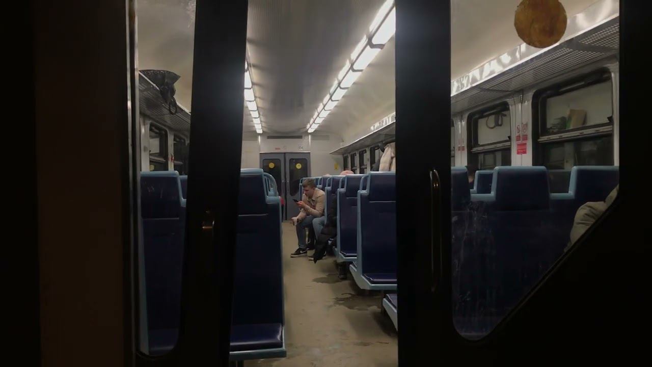 Казанское направление РЖД. Продолжение. Зайцем в тамбуре ЭД4М 0295/0144. О.п. Щурово - Луховицы. смотреть онлайн