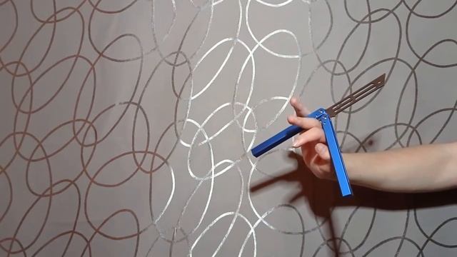 Full Twirl. Простые трюки с ножом бабочкой #31. Обучение смотреть онлайн