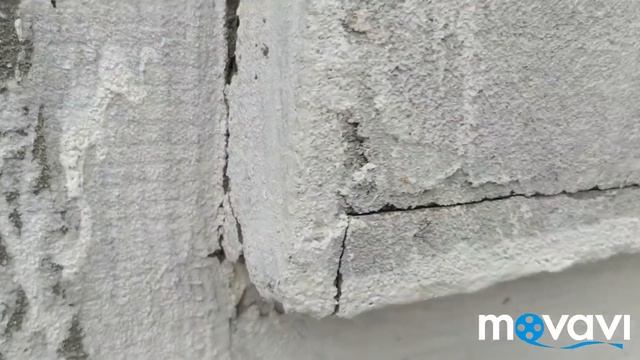 Стартовый профиль в СФТК это зло, посмотрите как он рвёт Мокрый Фасад. На доме нарушена технология. смотреть онлайн