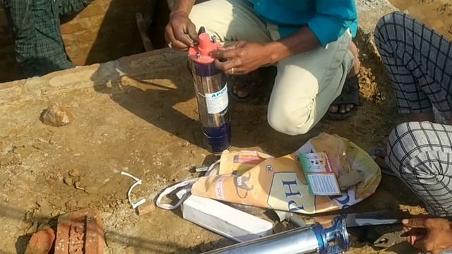 Submersible water pump lagane ka kharcha | Submersible installation cost | water pump installation смотреть онлайн