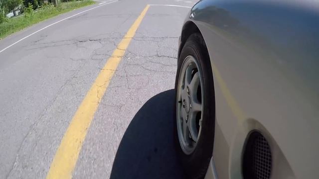 Car Comparison | 1991 Honda Beat vs 1993 Suzuki Cappuccino | Driving.ca смотреть онлайн